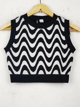 Buy online pre-used pre-loved 100% authentic & Original branded H&M (WCT-677) available in Pakistan. Top international brands avilable.